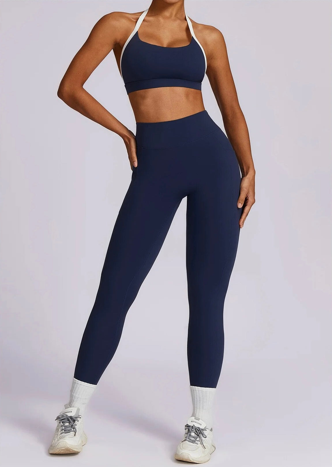 EVERYDAY ESSENTIAL HALTER BRA & LEGGINGS