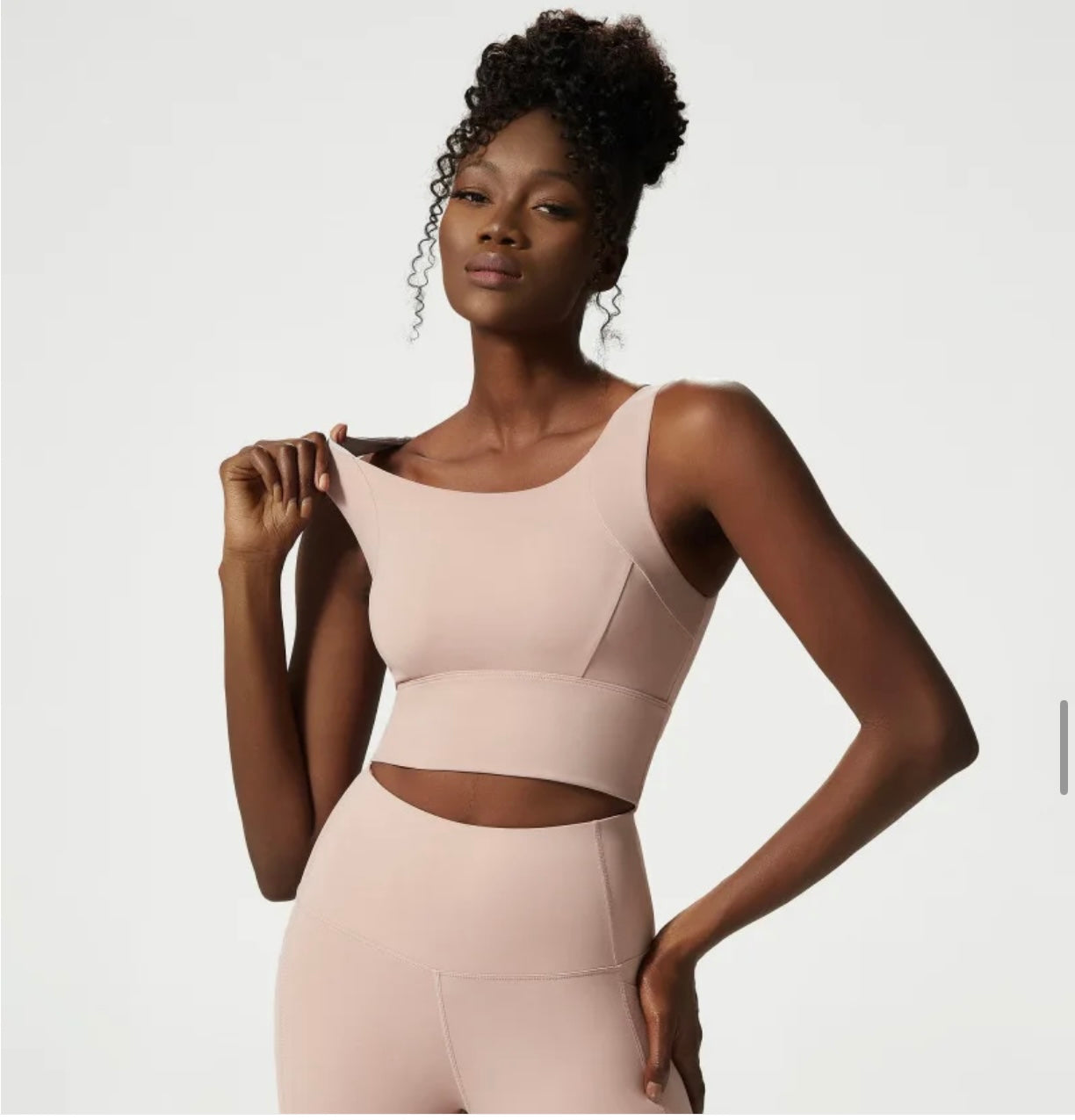 Women's Seamless Sports Bra