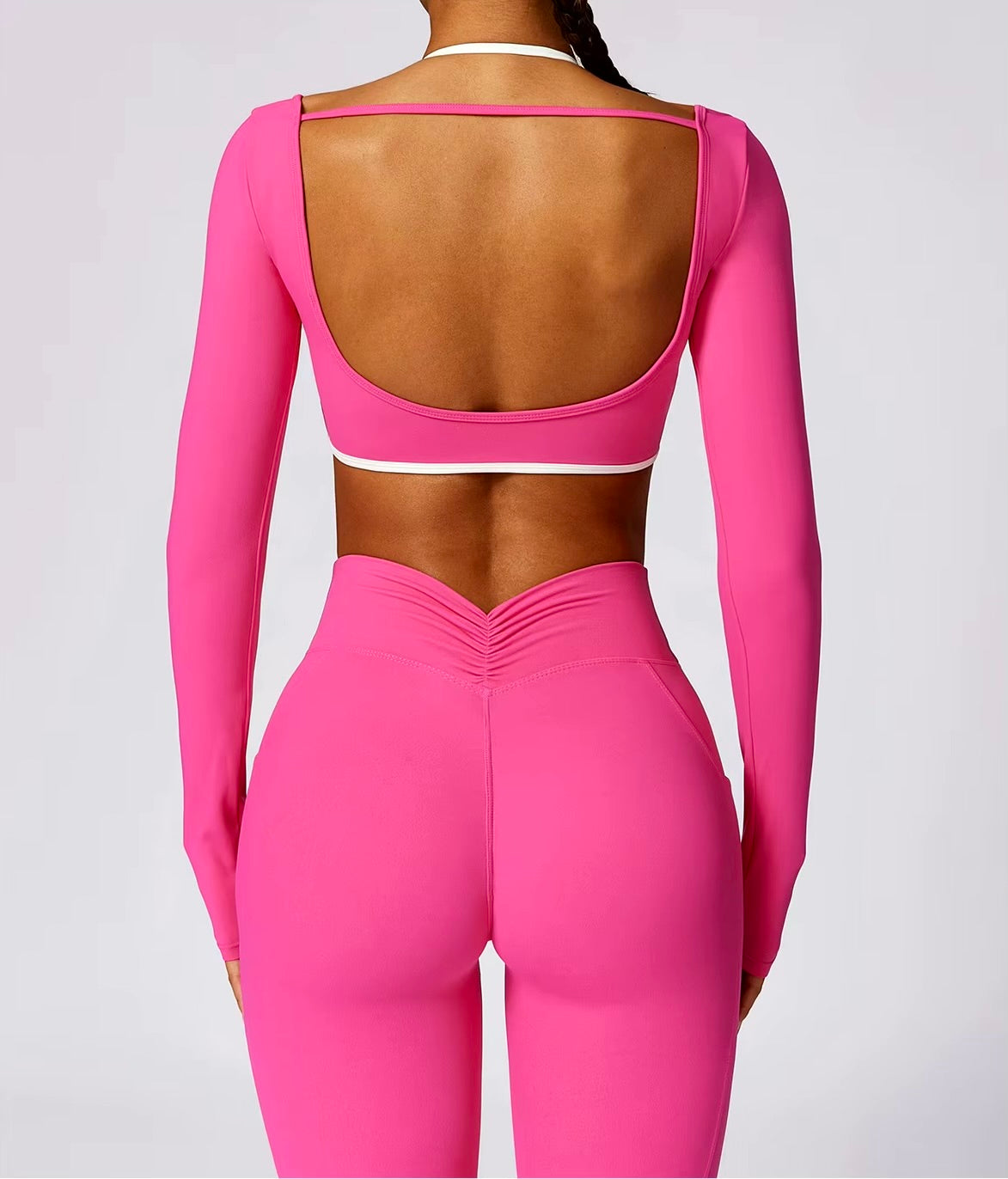 Velocity Pro 2.0
Women’s High-Performance Tracksuit