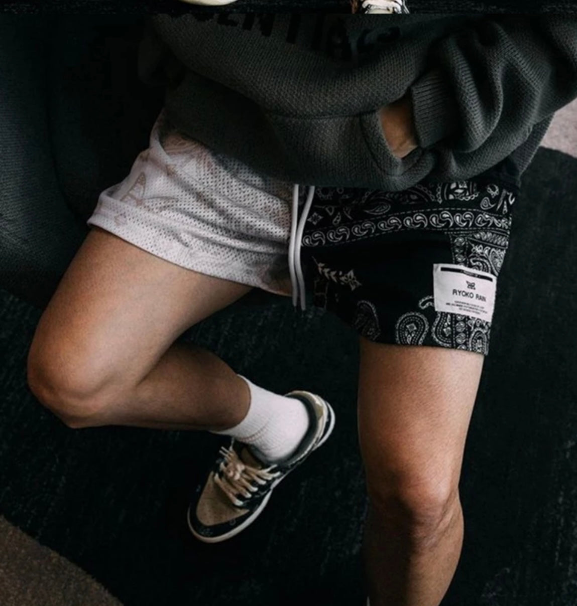 StreetBall™ Series
Men's Paisley Print Basketball Shorts