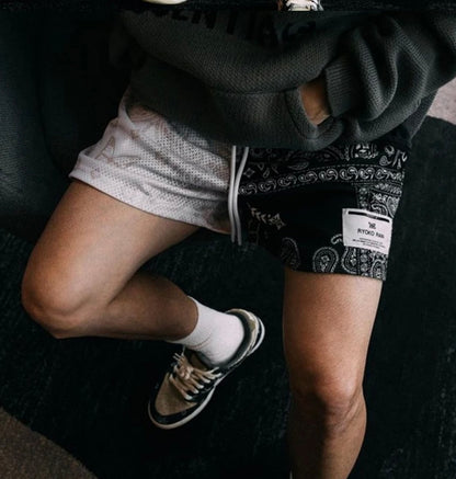StreetBall™ Series
Men's Paisley Print Basketball Shorts