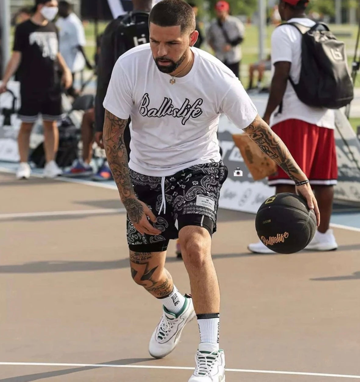 StreetBall™ Series
Men's Paisley Print Basketball Shorts