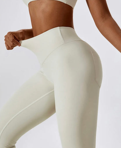 A.V SWIFTDRY SEAMLESS TRAINING LEGGINGS
