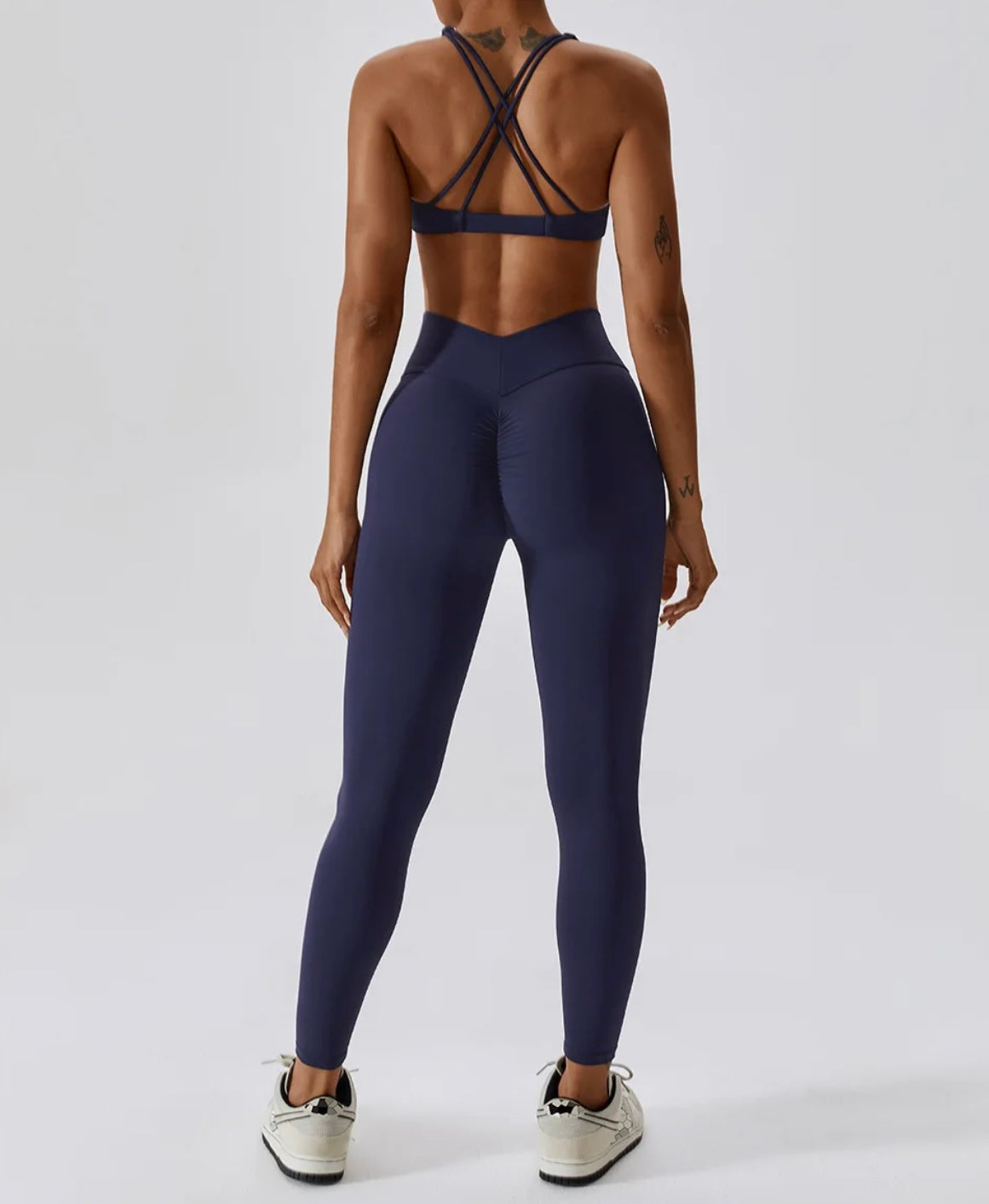 A.V MAXIMUS™
WOMEN'S HIGH-IMPACT SPORTS BRA