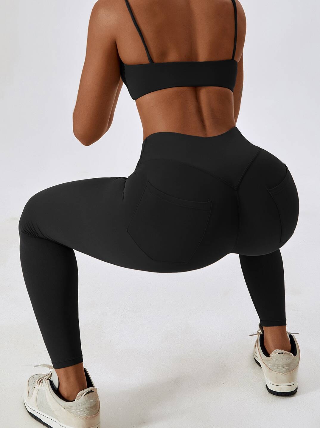 A.V SWIFTDRY SEAMLESS TRAINING LEGGINGS