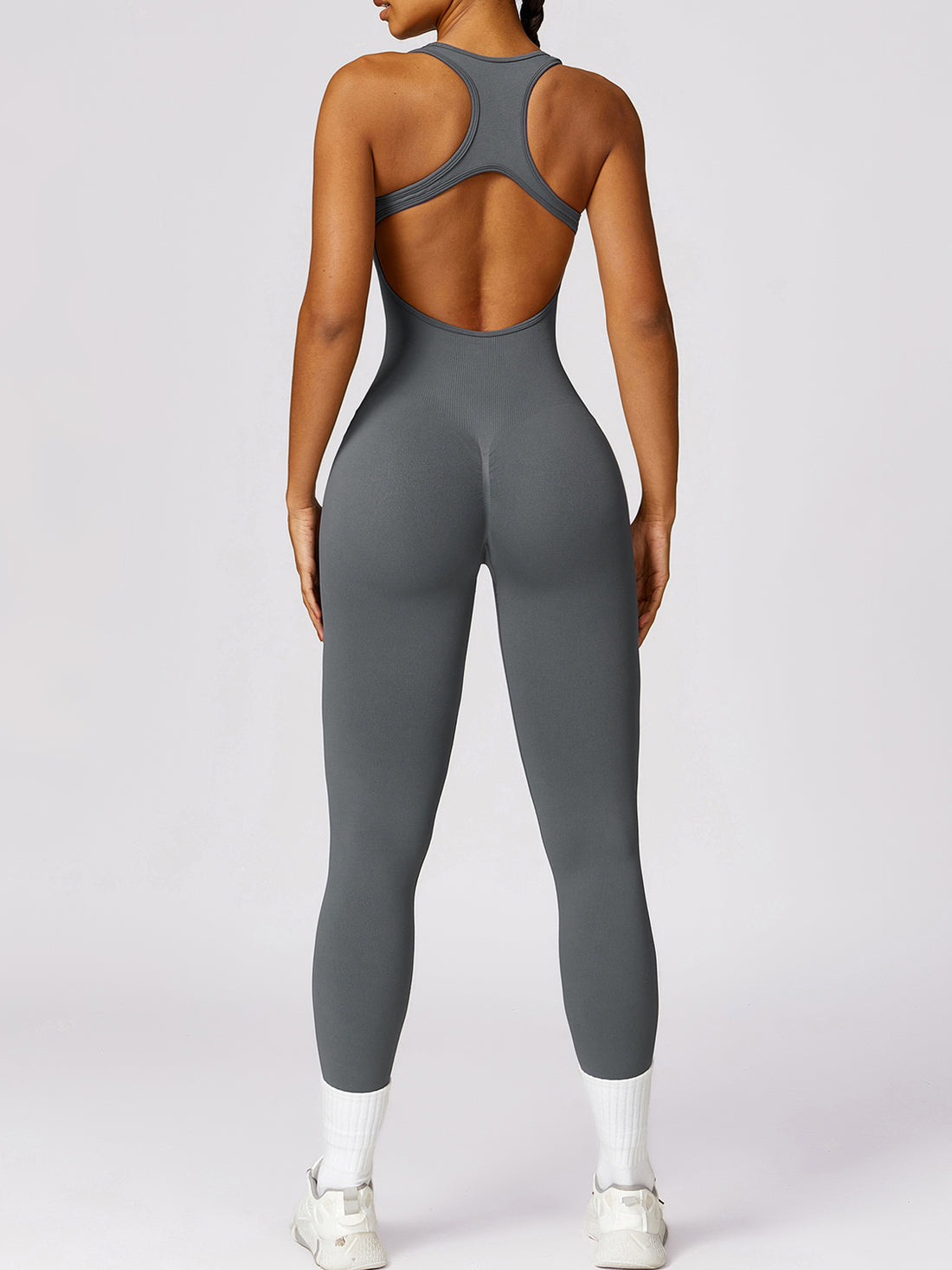 A.V ACTIVE™
SLEEVELESS CUTOUT RACERBACK JUMPSUIT