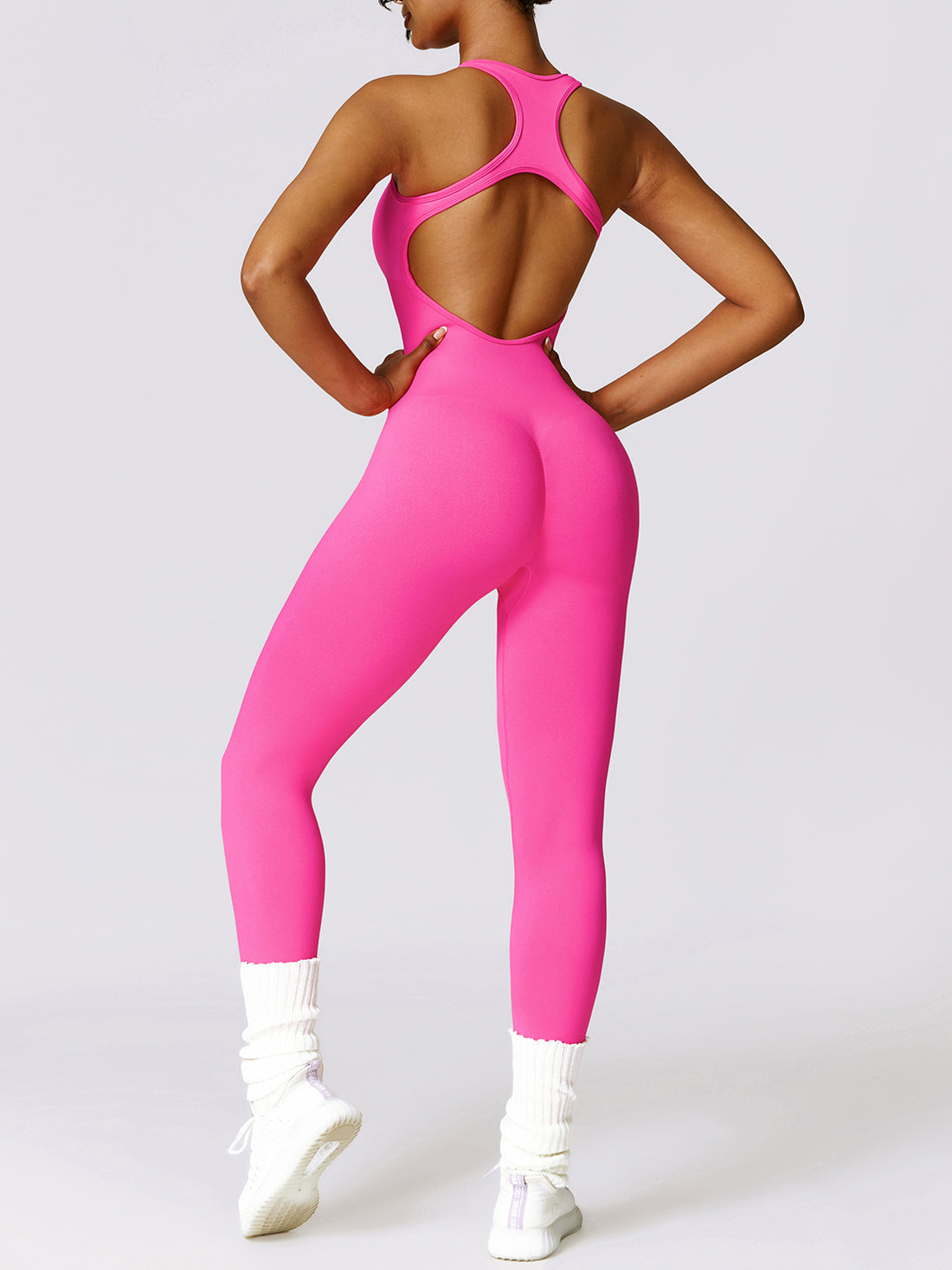 A.V ACTIVE™
SLEEVELESS CUTOUT RACERBACK JUMPSUIT