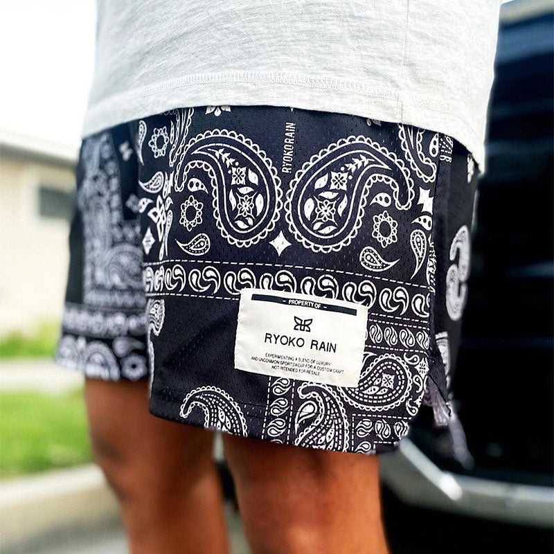 StreetBall™ Series
Men's Paisley Print Basketball Shorts