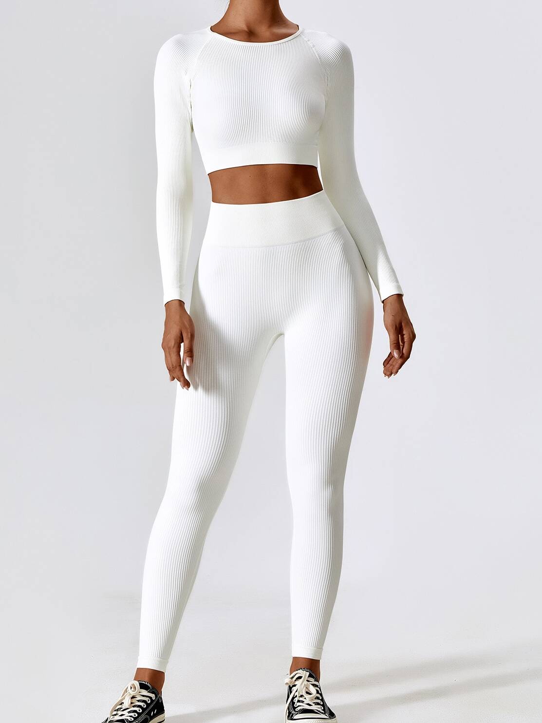 A.V Flex Long Sleeve Crop Top