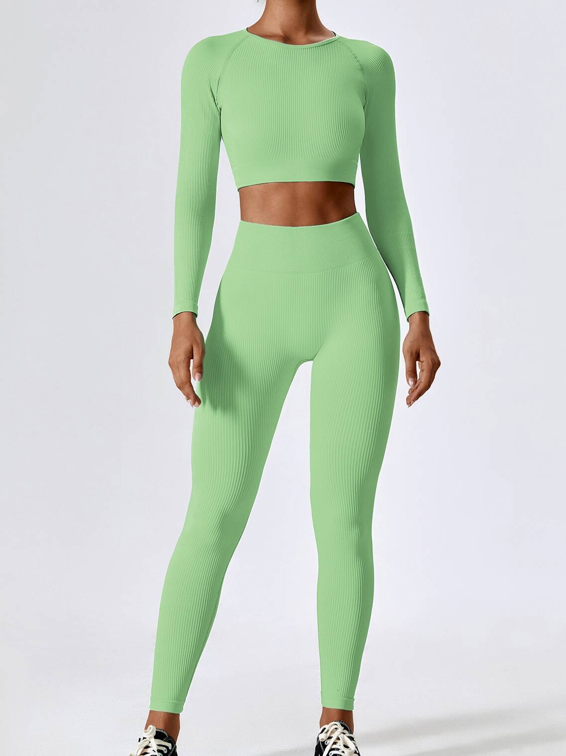 A.V Flex Long Sleeve Crop Top