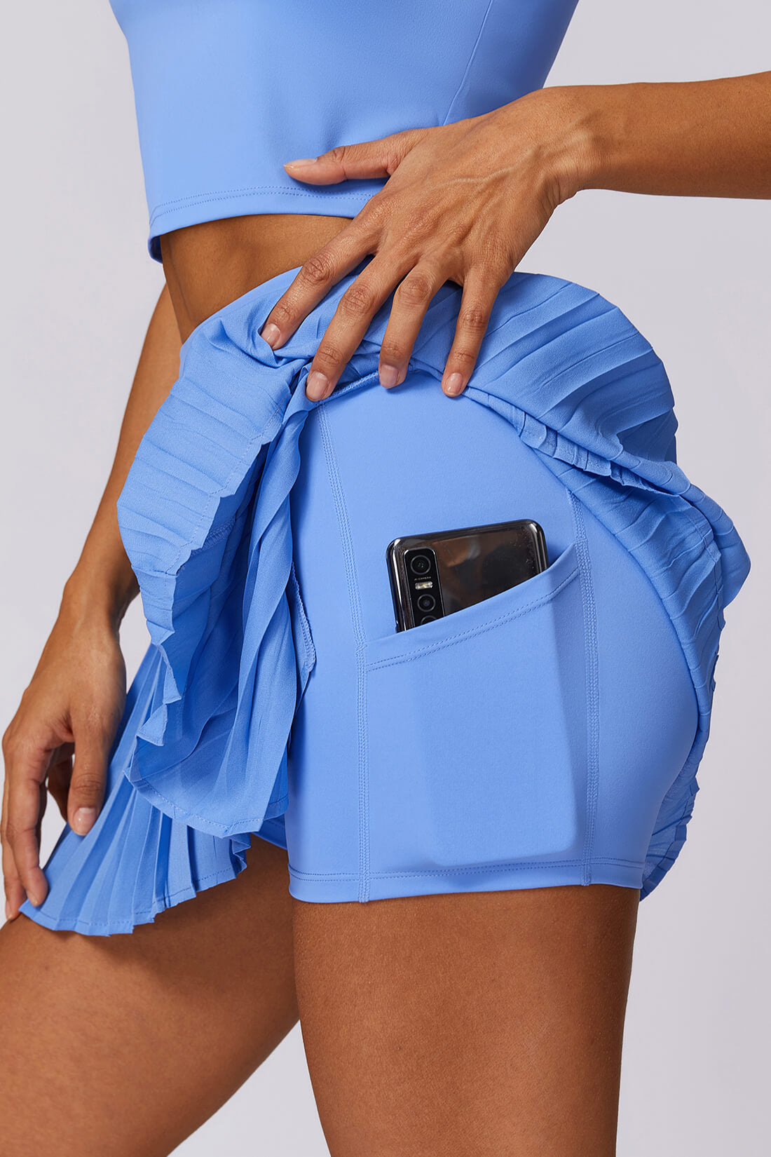 SEAMLESS 2.0 POLO & SKIRT