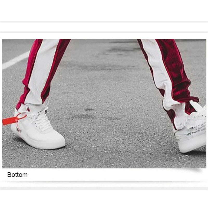 Velvet Luxury®
The Indispensable Tracksuit Sportswear