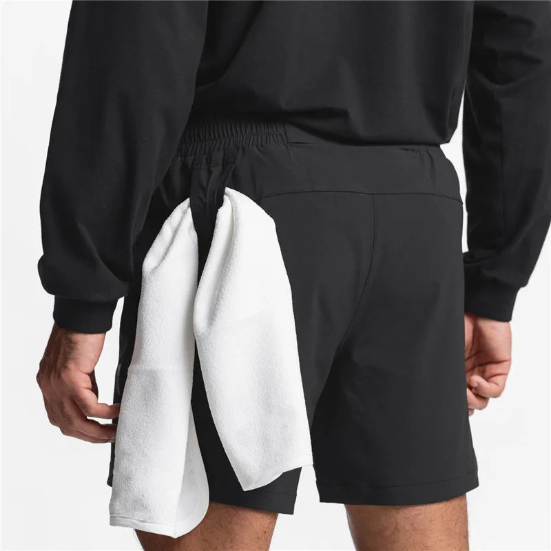 Summer Escape™ 
Men's Quick-Dry Running Shorts