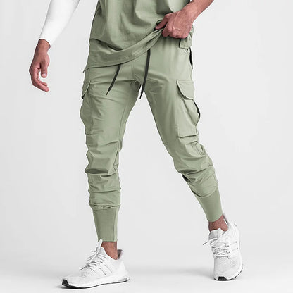 EverydayEssential™ 
MEN’S COMFORT CARGO PANTS