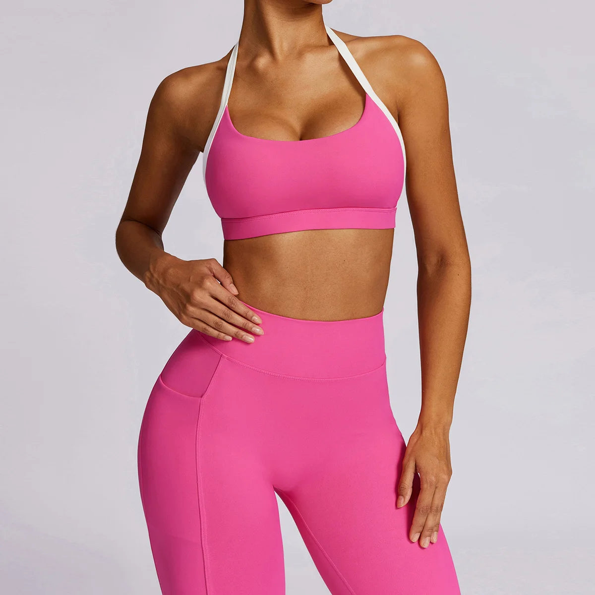 EVERYDAY ESSENTIAL HALTER BRA & LEGGINGS